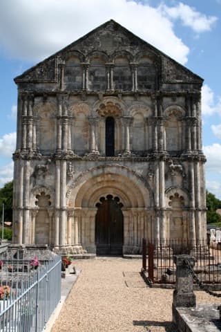 Ramoneur Petit-Palais-et-Cornemps